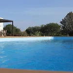 Heated & Shared Pool Matriana 36b, North Shore Βίλα La Oliva