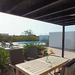 Heated & Shared Pool Matriana 36b, North Shore Βίλα La Oliva