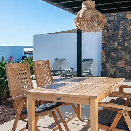 Vila Heated & Shared Pool Matriana 36b, North Shore La Oliva