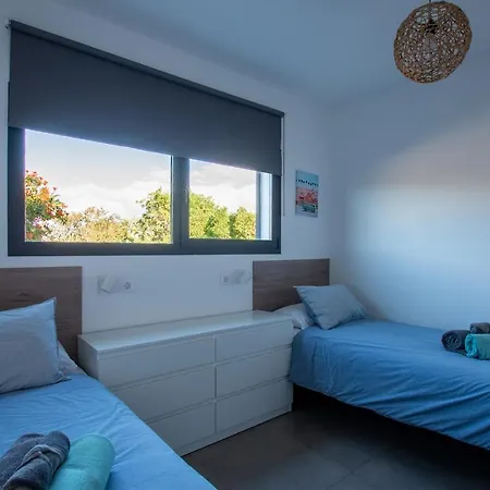 Heated & Shared Pool Matriana 36b, North Shore